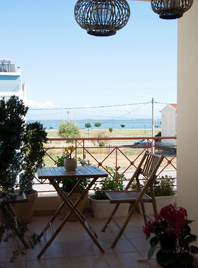 Sealake View Mesolóngion Exterior foto
